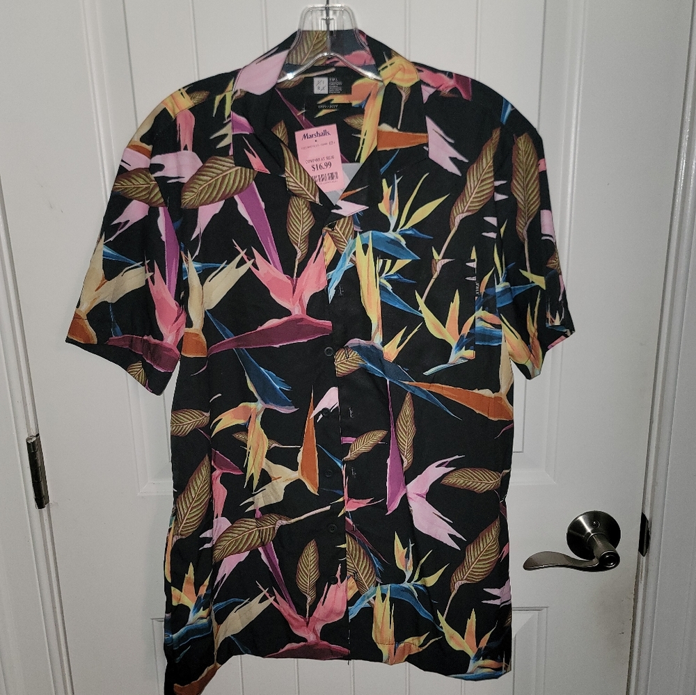 NWT Lira SML Men's Black Tropical Print Polyester Spandex Shirt Small